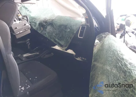 2022 Nissan Frontier Sv 4X4 z USA, uszkodzony, nr VIN 1N6ED1EK0NN644910